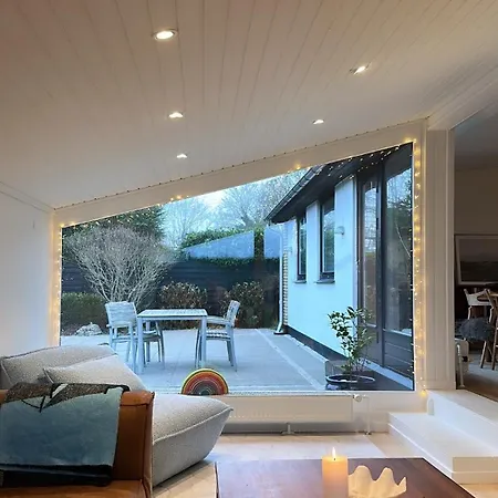 Stylish And Peaceful Seaside Near It